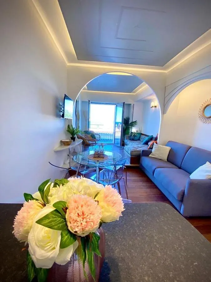 Le Rocamare -Superb-Atypical Sea View-A.C-Wifi Apartment Nice